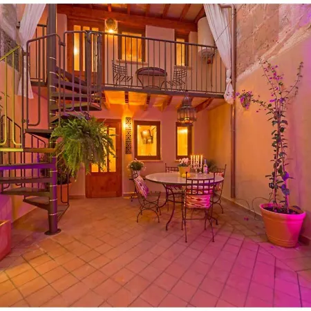 Boutique Hostal 
