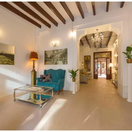 Aparthotel Boutique Hostal 