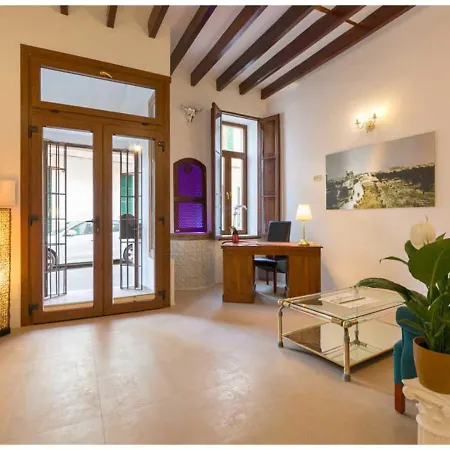 Boutique Hostal 